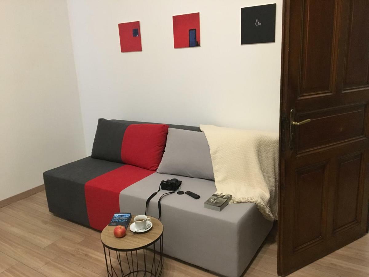 Sedaki In The Center Of Apartman Zagreb